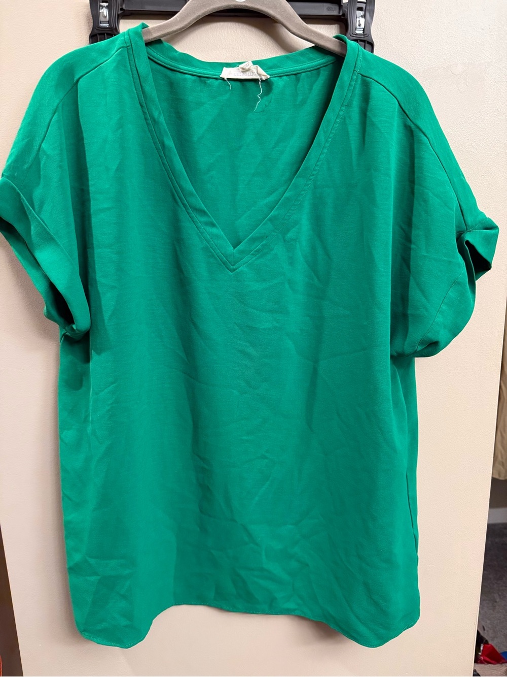 Eesome Emerald Green V-Neck Blouse